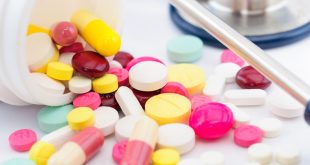 Pilules et antibiotiques multicolors