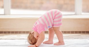 sport pour bébé yoga