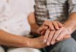 7 conseils de sécurité essentiels pour les personnes âgées vivant seules